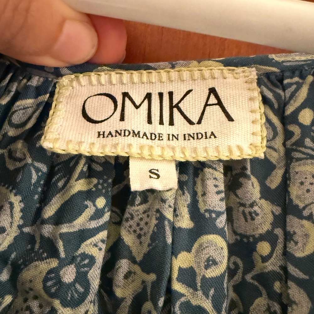 Omika Riviera Blouse with tassels - Picture 2 of 5